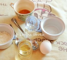 Hap pas hapi përgatitja e maskës/kremit antirrudhë që përdor unë (FOTO EKSKLUZIVE) Hap pas hapi përgatitja e maskës/kremit antirrudhë që përdor unë (FOTO EKSKLUZIVE)