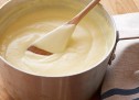 RECETË SHTËPIAKE KUNDËR RRUDHAVE, QESKAVE DHE RRATHËVE TË ZINJ POSHTË SYVE RECETË SHTËPIAKE KUNDËR RRUDHAVE, QESKAVE DHE RRATHËVE TË ZINJ POSHTË SYVE